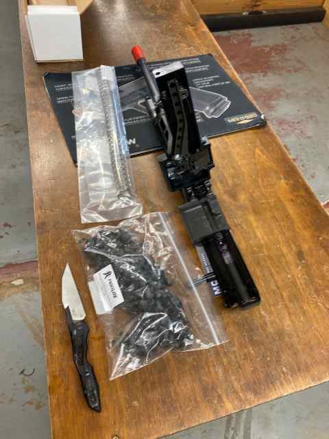 Fightlite Belt fed upper uses M27 FN249 links