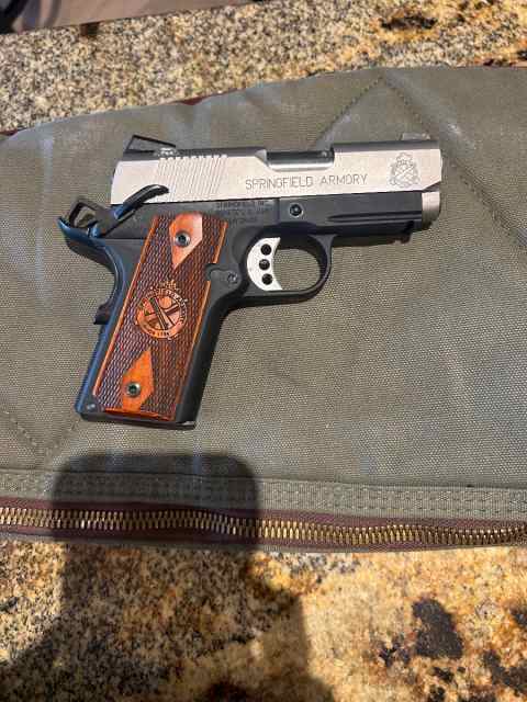 Springfield Armory micro compact .45 (WTT)