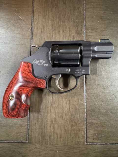 S&amp;W 351 22 Magnum