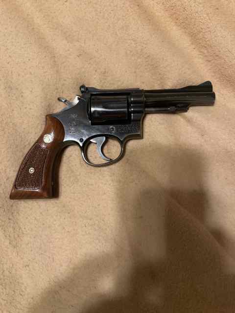 S&amp;W model 15-3 , 38 special 4 inch barrel