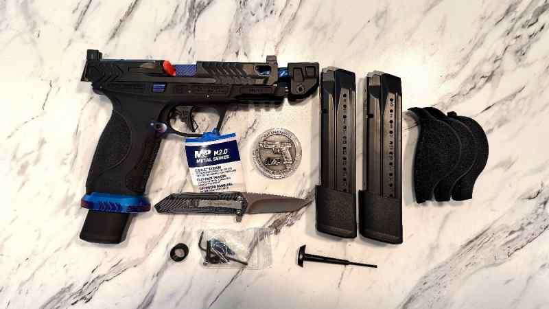 NEW IN THE BOX - Sig Sauer P320 Nitron Compact