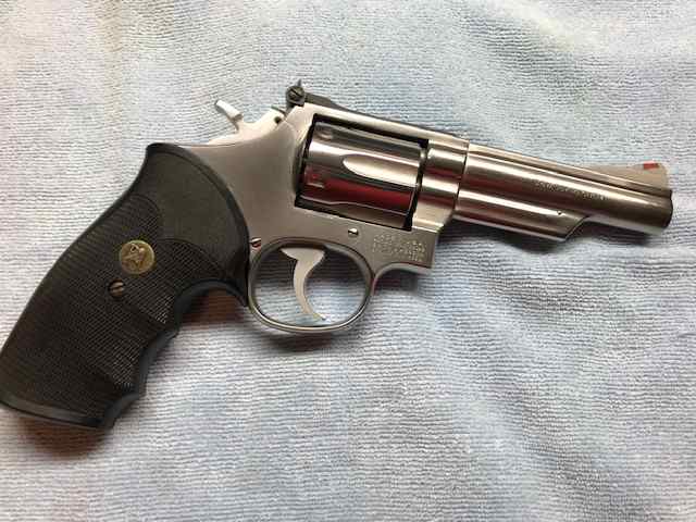 Smith and Wesson 66-2 357 Magnum
