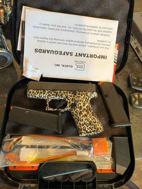 Glock 43x leopard 9mm 500