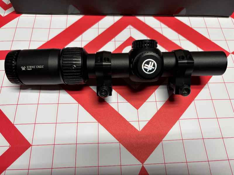 Vortex Strike Eagle 1-8 LPVO w/ Warne rings