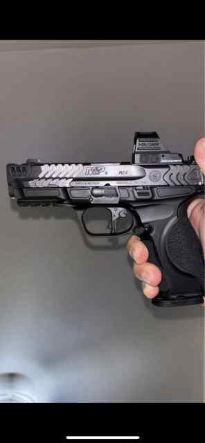 M&amp;p 2.0 metal comp 