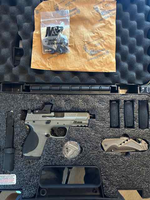 Smith &amp; Wesson M&amp;P 2.0 9mm