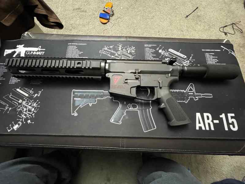 AR-15 Pistol