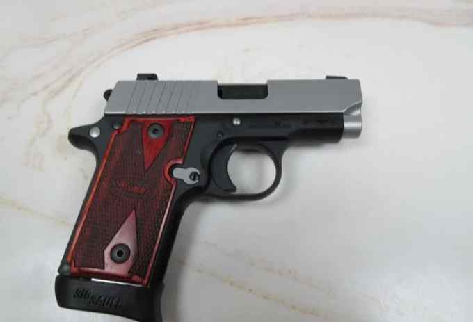 Sig Sauer P238 .380acp 2.7&quot; 6rd &amp; 7rd mags Stainle