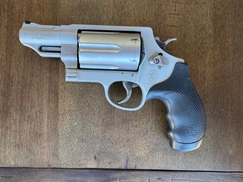 Smith &amp; Wesson Governor 
