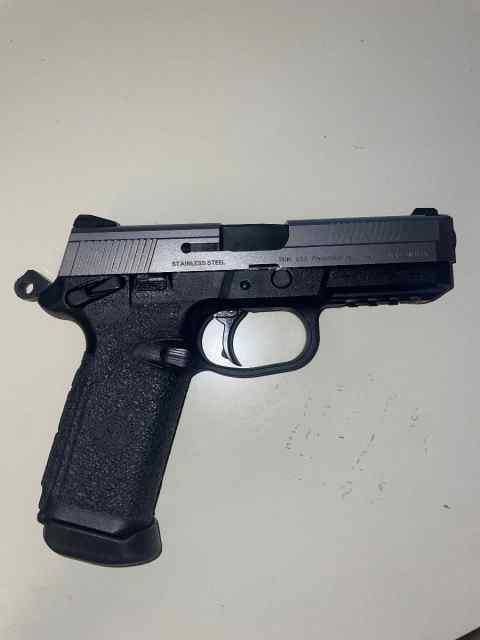 FNX-45