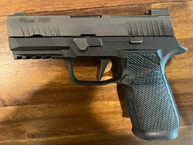 Sig Sauer p320 XCarry with Wilson Combat Frame