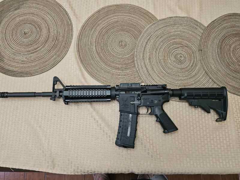 Like New This is a Stag Arms 556 