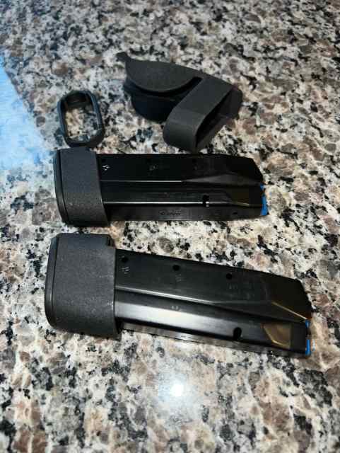 CSX E-Series 15 and 17 rd magazine