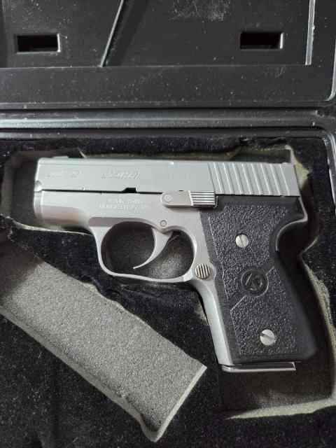 Like New Kahr MK9