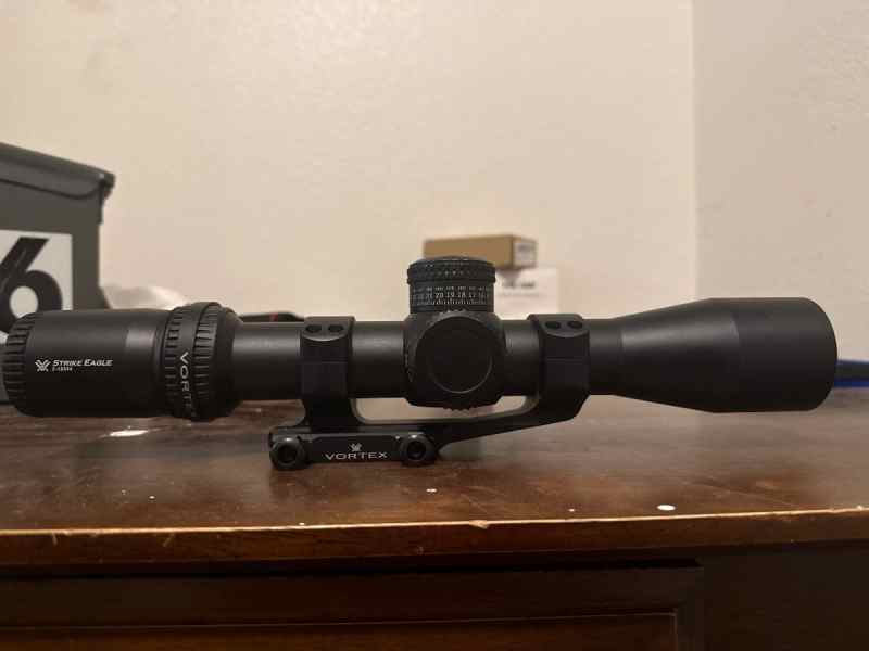 Vortex Strike Eagle 3-18 FFP EVR-7C MOA