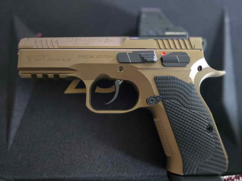 CZ shadow 2 compact, special edition  1 of 1500