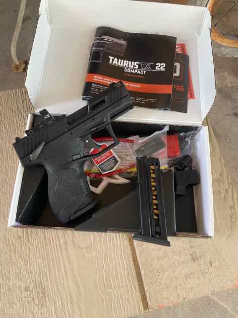 Taurus TX22 compact with ACE Red Dot $400