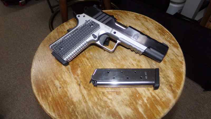 Springfield Armory Emissary 5&quot; 45acp