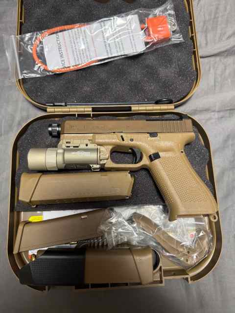 Glock 19x mos unified w/ surefire x300 brand new 