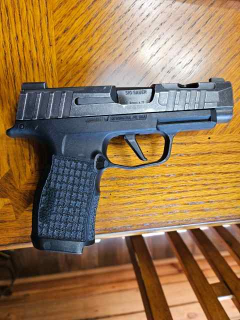 Sig Sauer P365 9mm