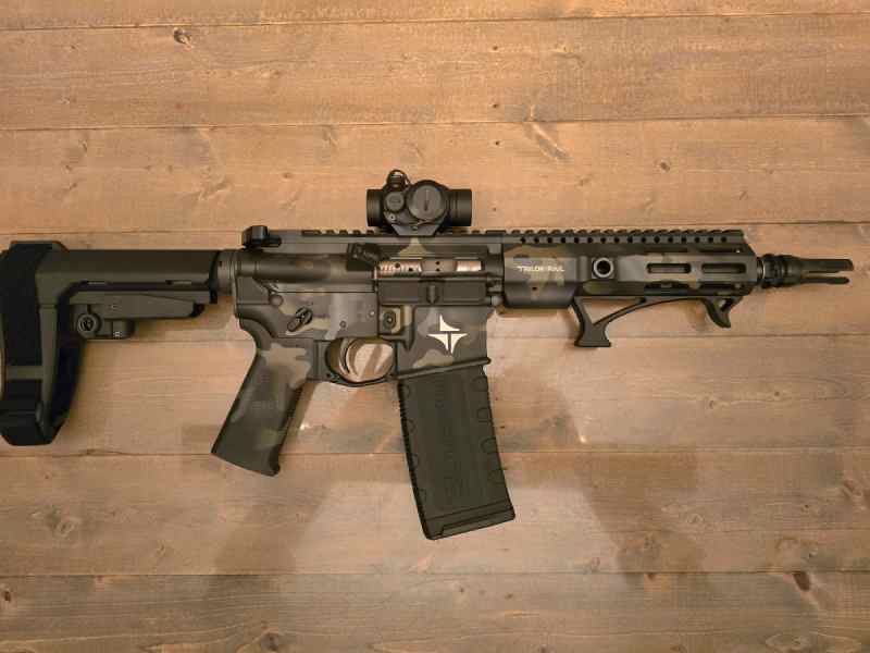 Triarc Ar 300blkout,  Like New , Optic , FSFT 