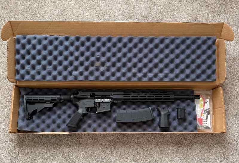 Diamond Back AR-15 never fired