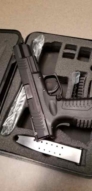 Springfield Armory XDM competition 10mm
