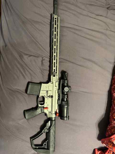 Daniel Defense DDM4V7 PRO