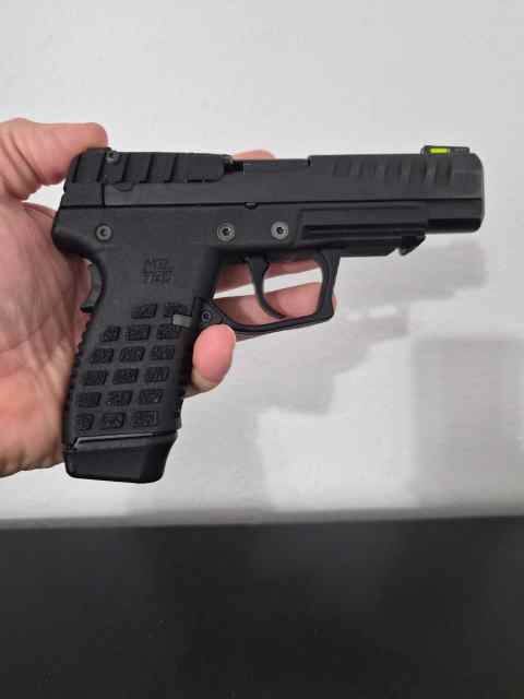 Kel-Tec P15 9mm Pistol w/2 mags