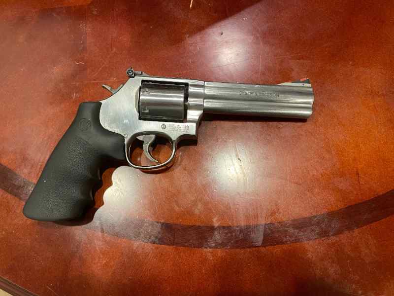 S&amp;W 686