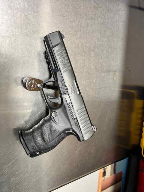 Walther PPq m2 5” Fs/Ft