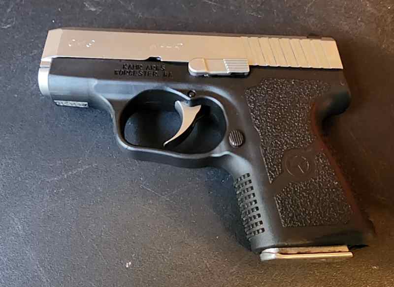 Kahr CM9 9MM