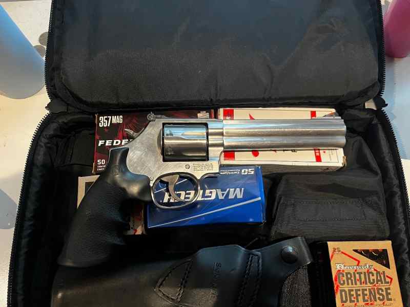S&amp;W 648-2 + 686-6 Plus