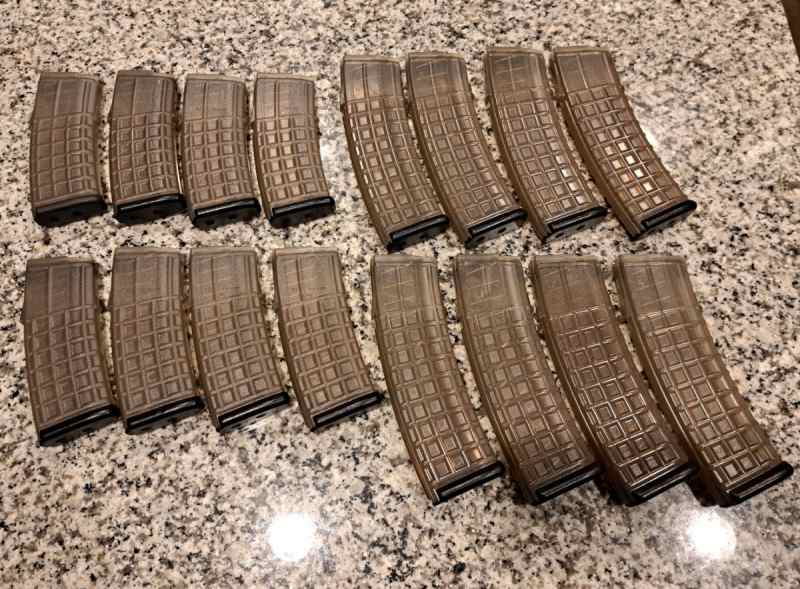 Steyr AUG waffle mags