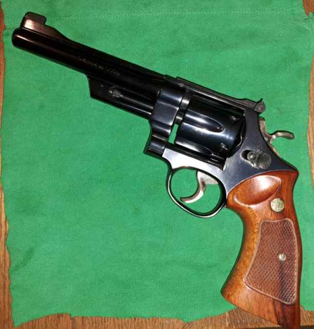 Smith &amp; Wesson Model 27-2 6&quot; .357 MAG