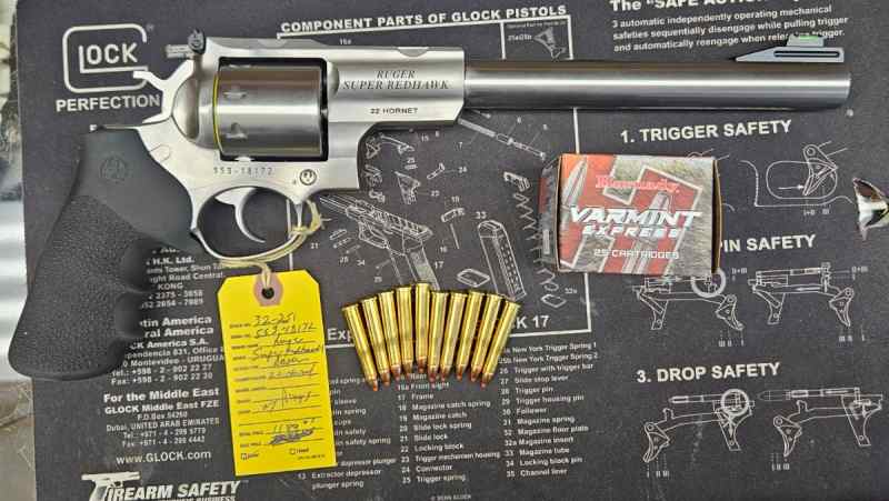RUGER SUPER REDHAWK 22 HORNET W/RINGS 10"