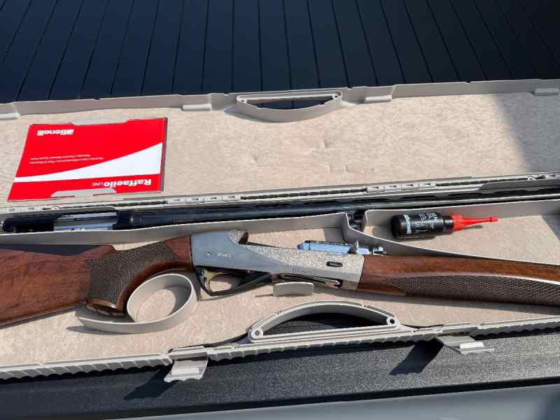 Benelli Ethos 12 gauge shotgun
