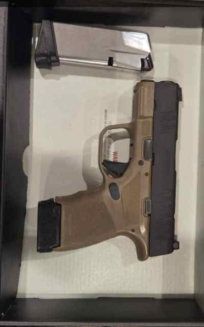 Springfield Hellcat 9mm