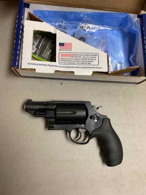 Smith &amp; Wesson Governor 45/410/45acp Revolver