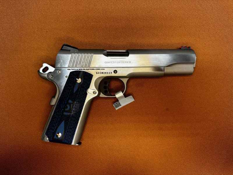 NEW IN BOX - Colt Series 70 Competition .45ACP