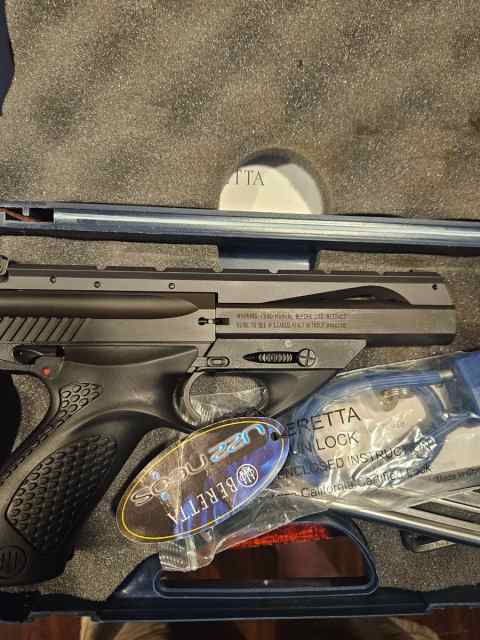 Beretta Neos 22lr