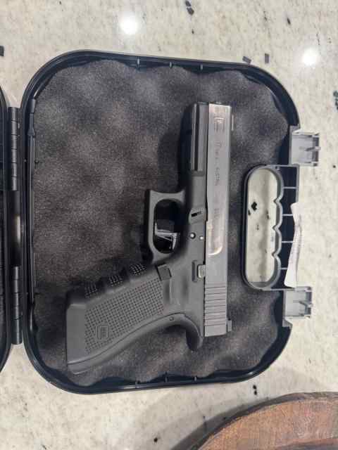 Glock 17