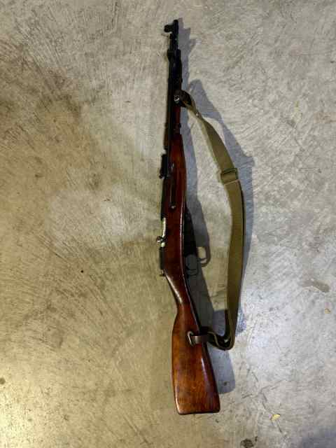 Mosin m44 Russian w/ 400 rounds 